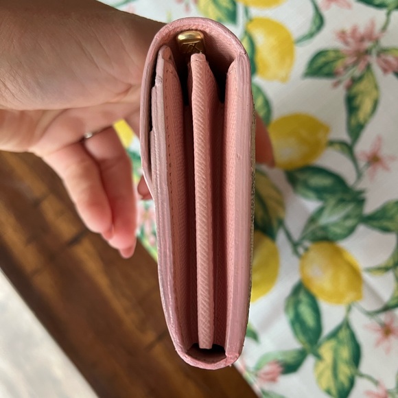 Damier Azure and Ballerina pink wallet - Picture 3 of 7